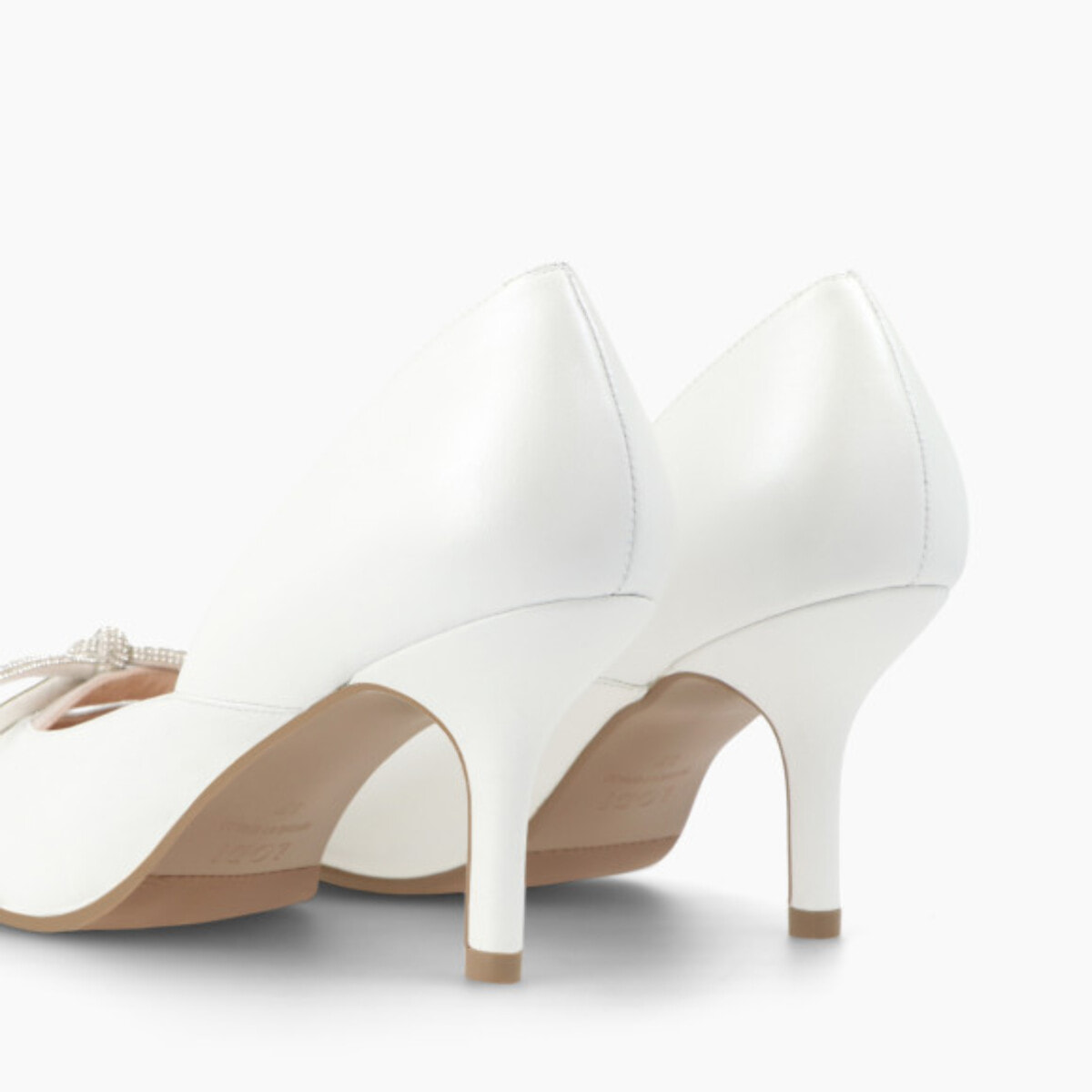 SALONES DE NOVIA BLANCOS MISU