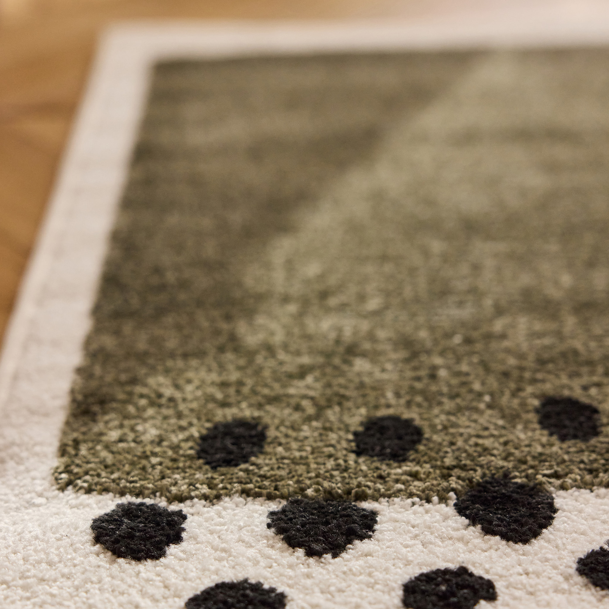 PANTONE - Tapis vert à motif à pois TERRA DEL SOL