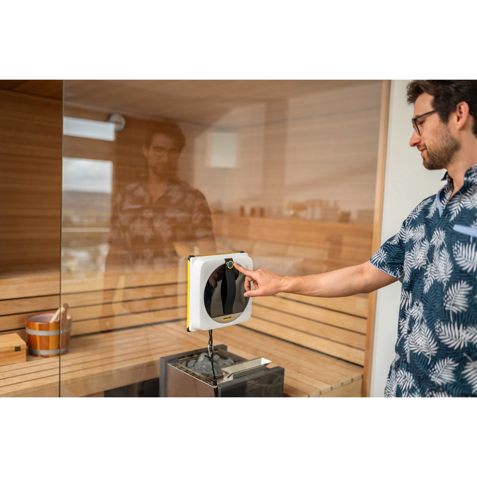 Robot lave vitres Karcher RCW 4 EXTRA + 62 dB - nettoyage automatique - nettoyage bordures - télécommande - 6 lingettes/dét 125ml
