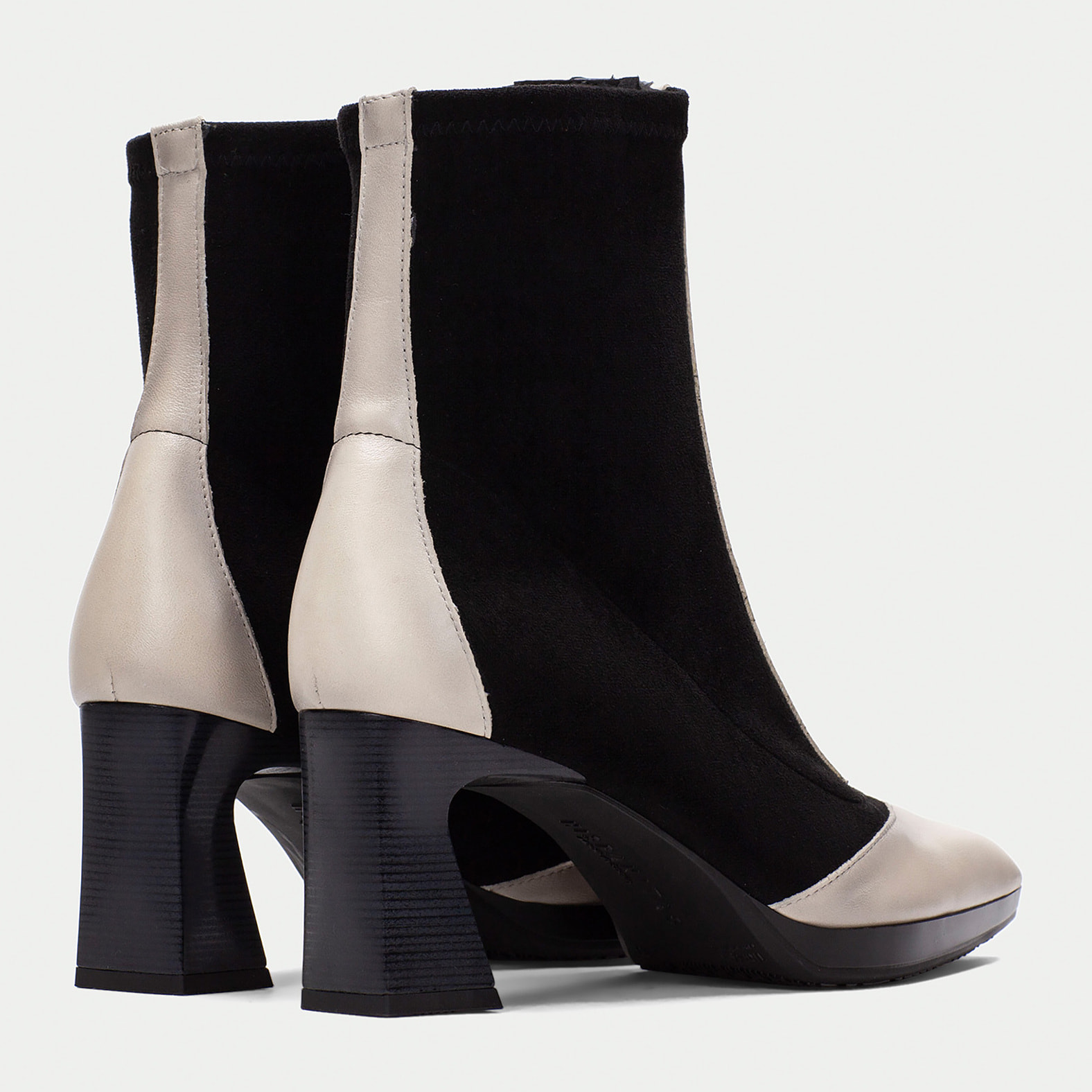 Botin Atlanta Negro blanco 7 cm