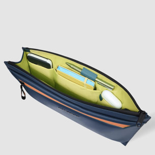 Piquadro Pochette porta iPad® in tessuto gommato resistente all'acqua con tasca per AirPods®