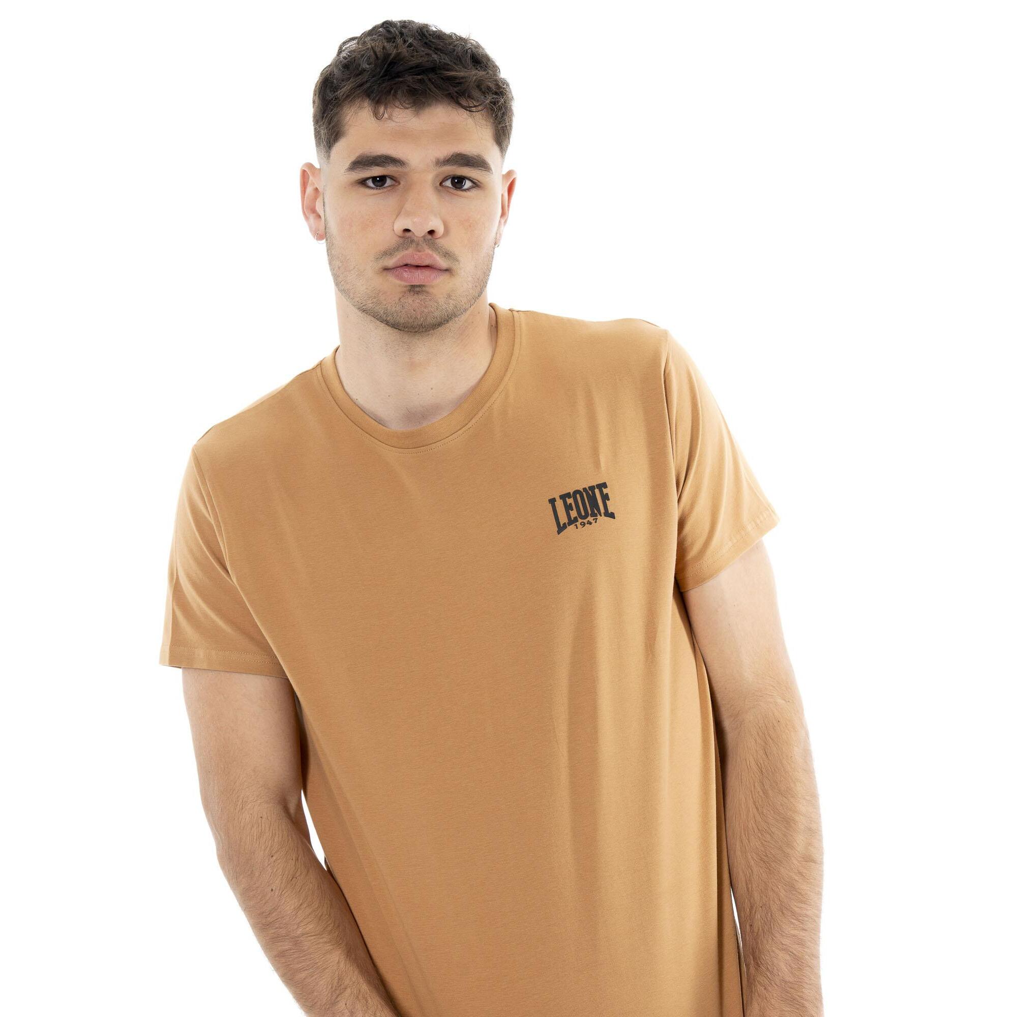 T-shirt da uomo in cotone elasticizzato a manica corta con logo piccolo "Basic"