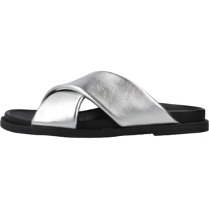 Sandalias Mujer de la marca GEOX  modelo D ADELASH PLATA