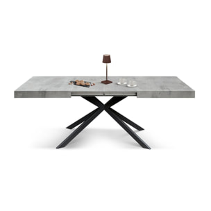 Tavolo CAMAIORE in legno, finitura grigio cemento e base a X in metallo antracite, allungabile 180×90 cm – 260×90 cm