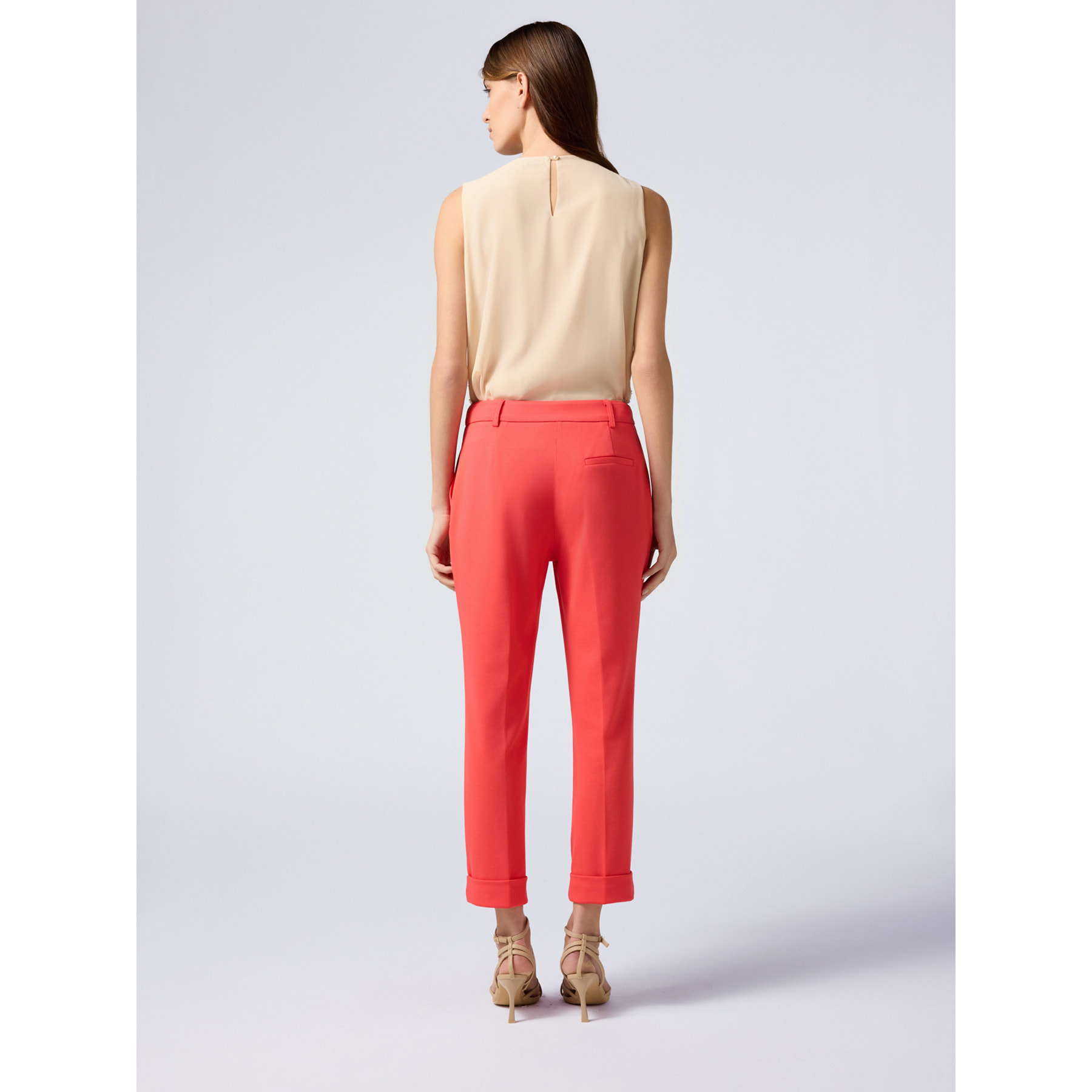 Oltre - Pantaloni a sigaretta in tessuto crêpe - Rosso
