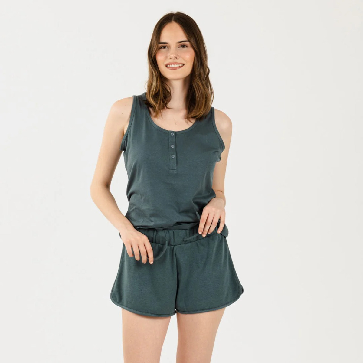 Conjunto deportivo short mujer verde azulado