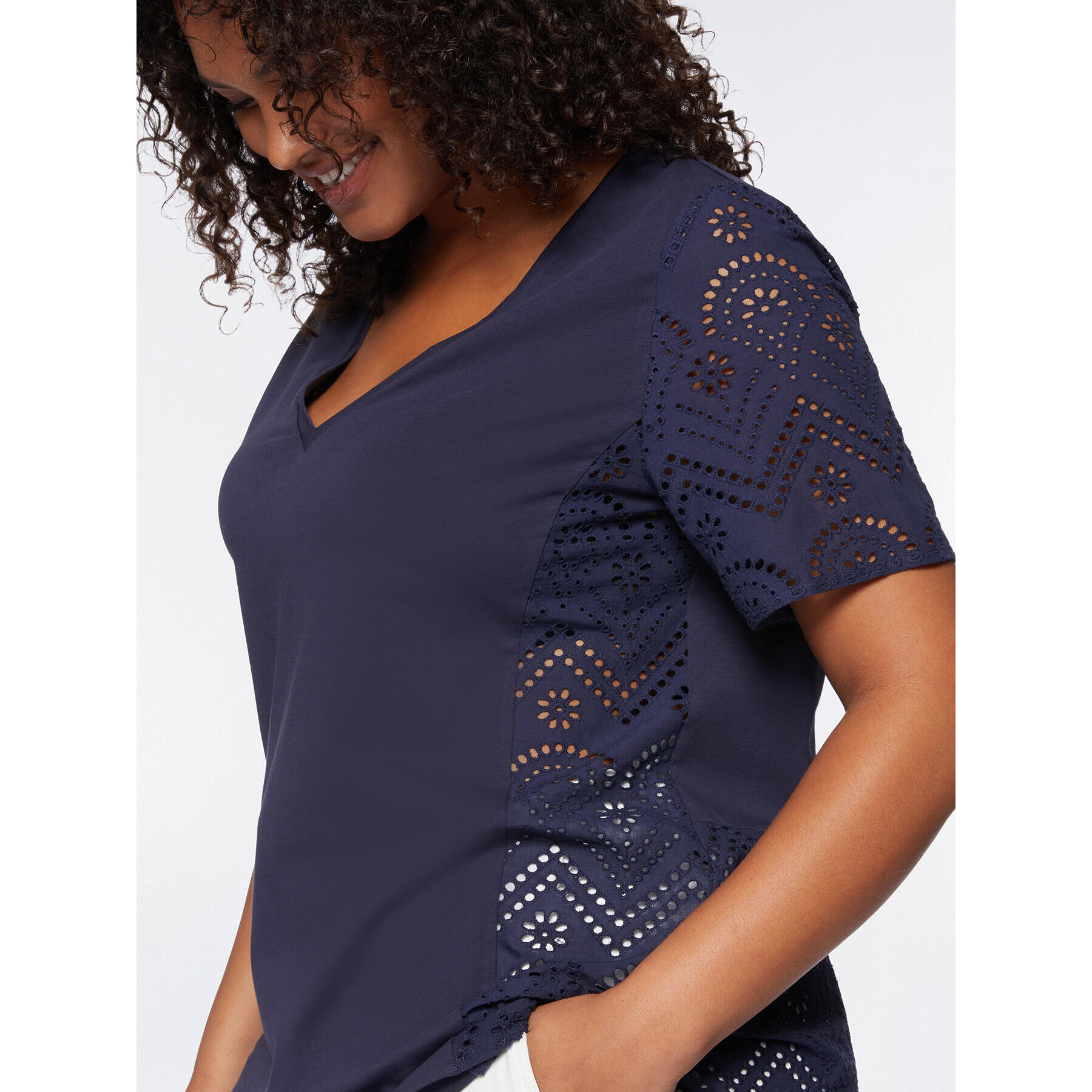 Fiorella Rubino - Camiseta con aplicaciones de bordado inglés - Azul