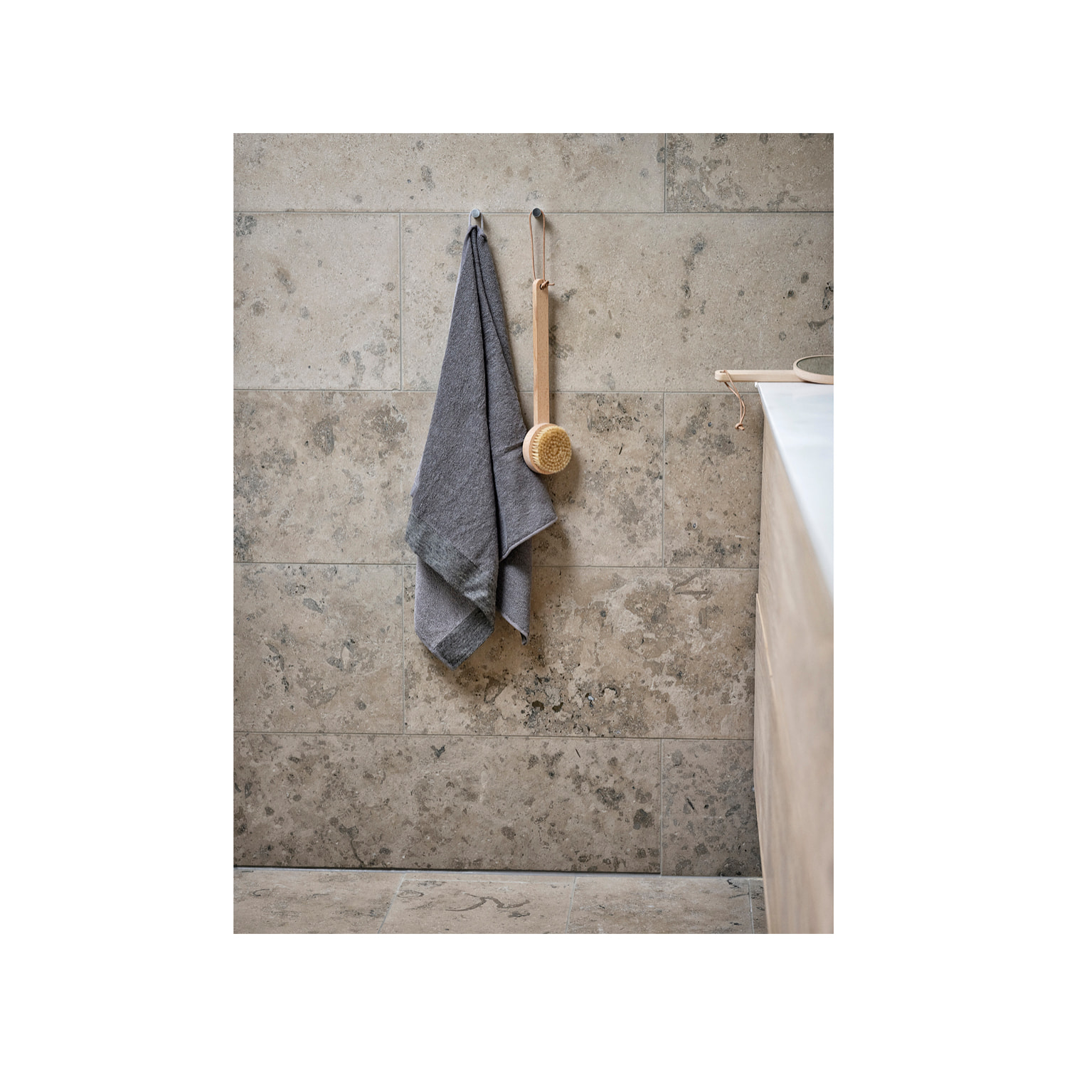 Brosse de douche Inu