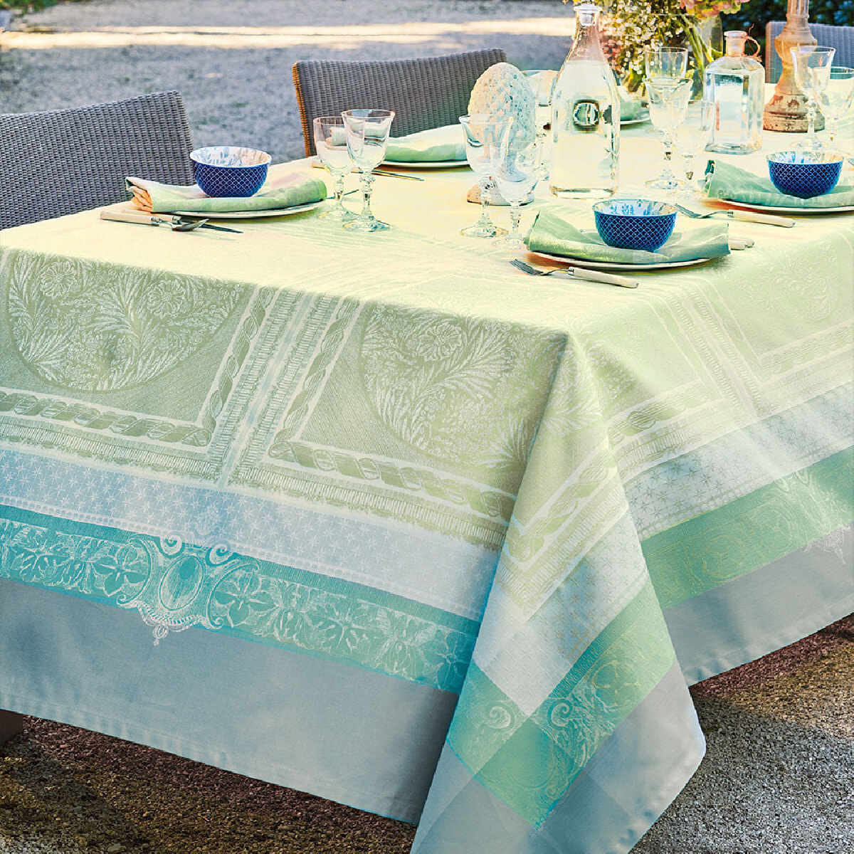 Nappe anti tache pur coton jacquard Isabelle amande