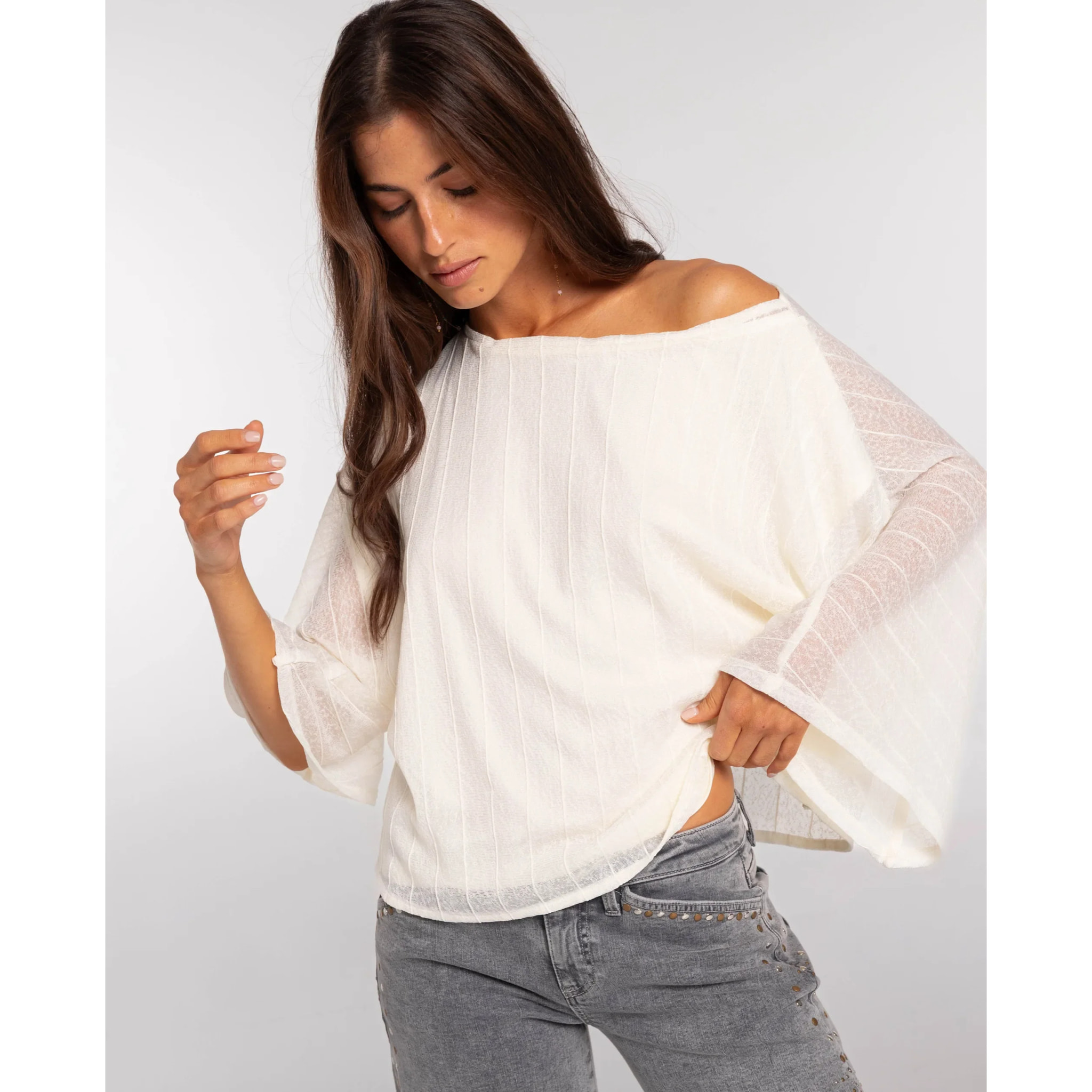 Top asimétrico fluido de mujer