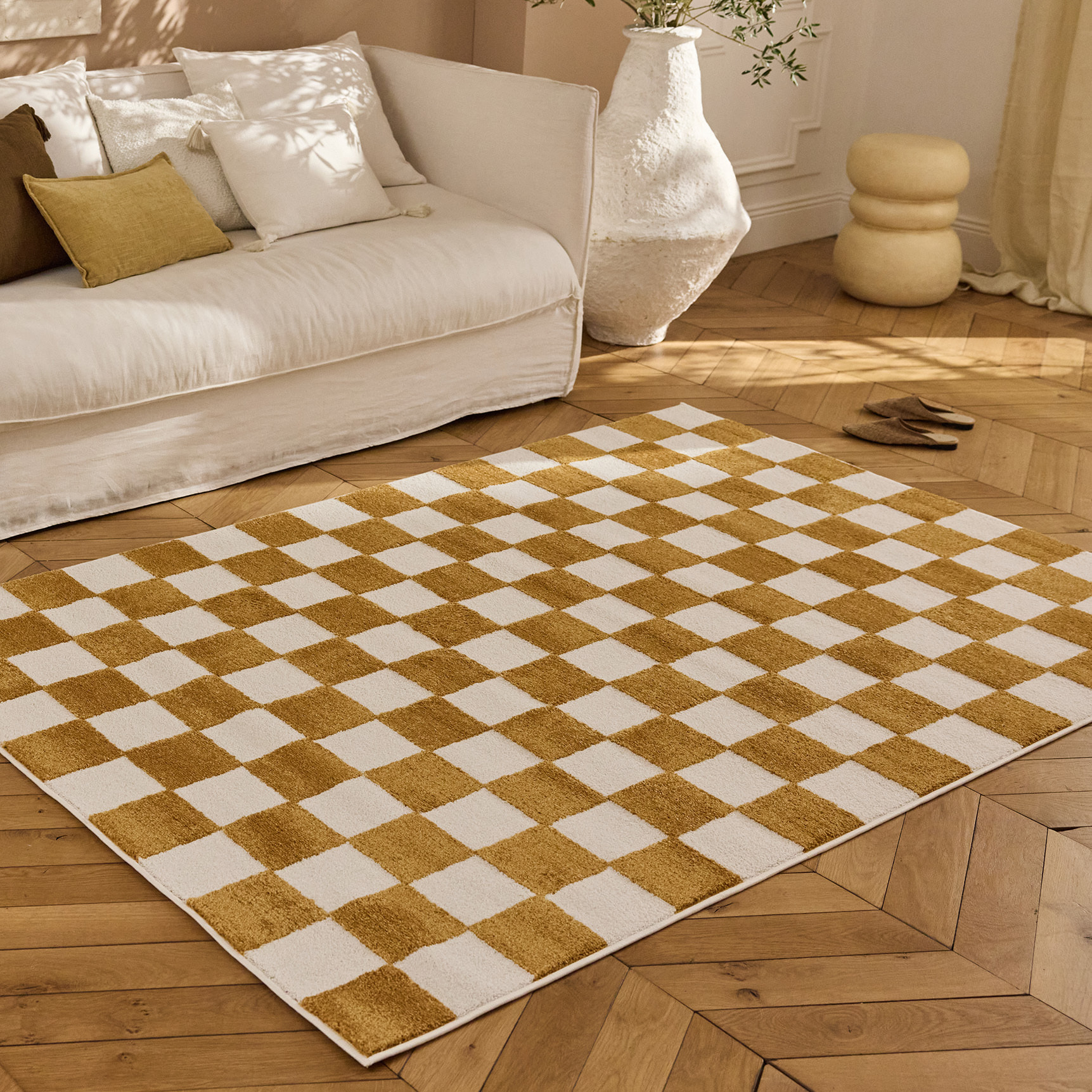 PANTONE - Tapis ocre à motif damier TERRA DEL SOL