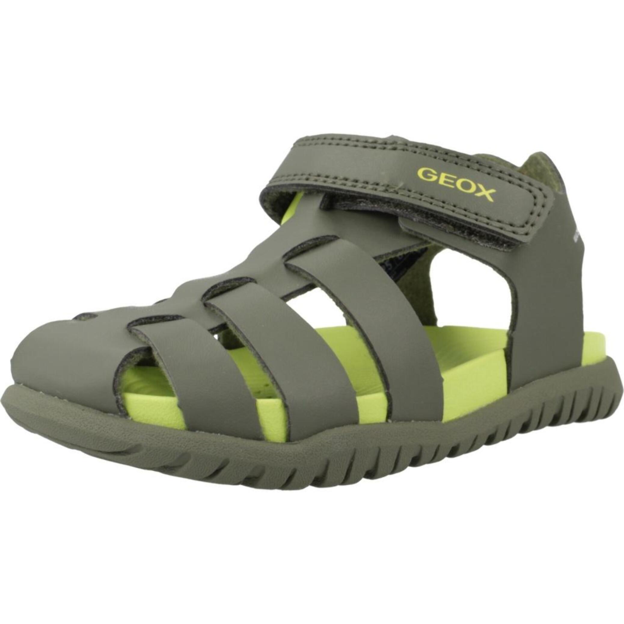 Sandalias Niño de la marca GEOX  modelo B SANDAL FUSBETTO BO VERDE