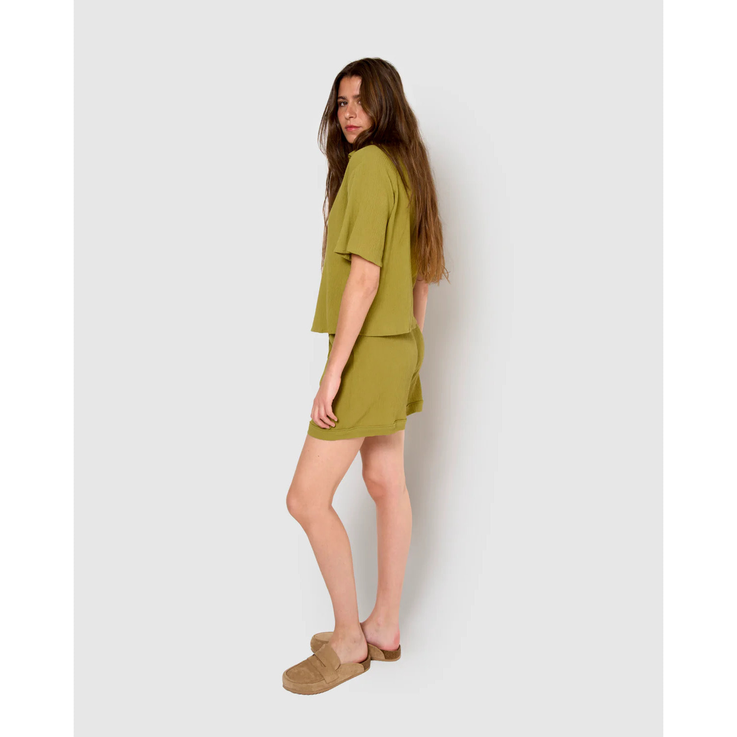 Completo camicia e pantaloncini in cotone color lime