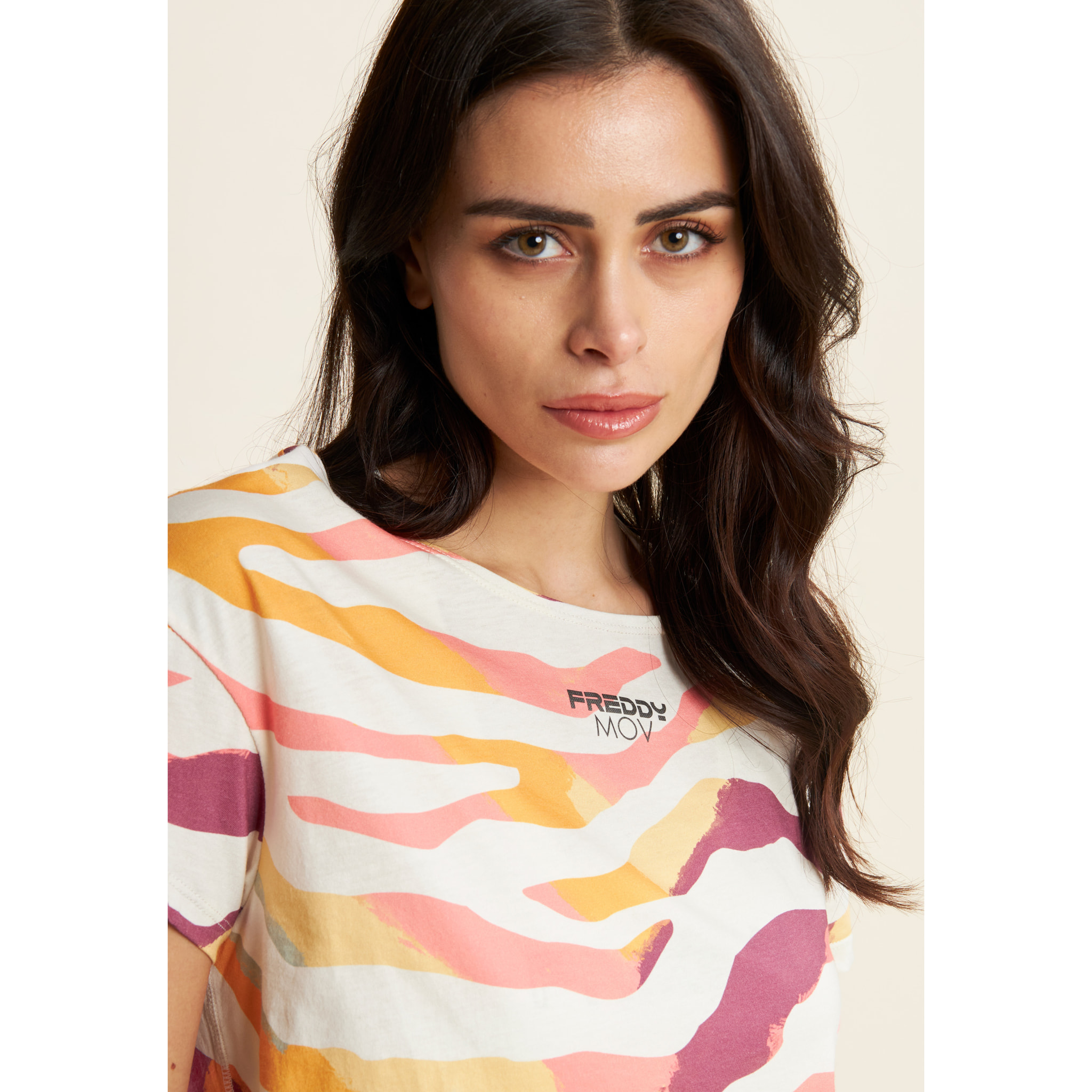 Set T-shirt Cropped multicolore e Canotta