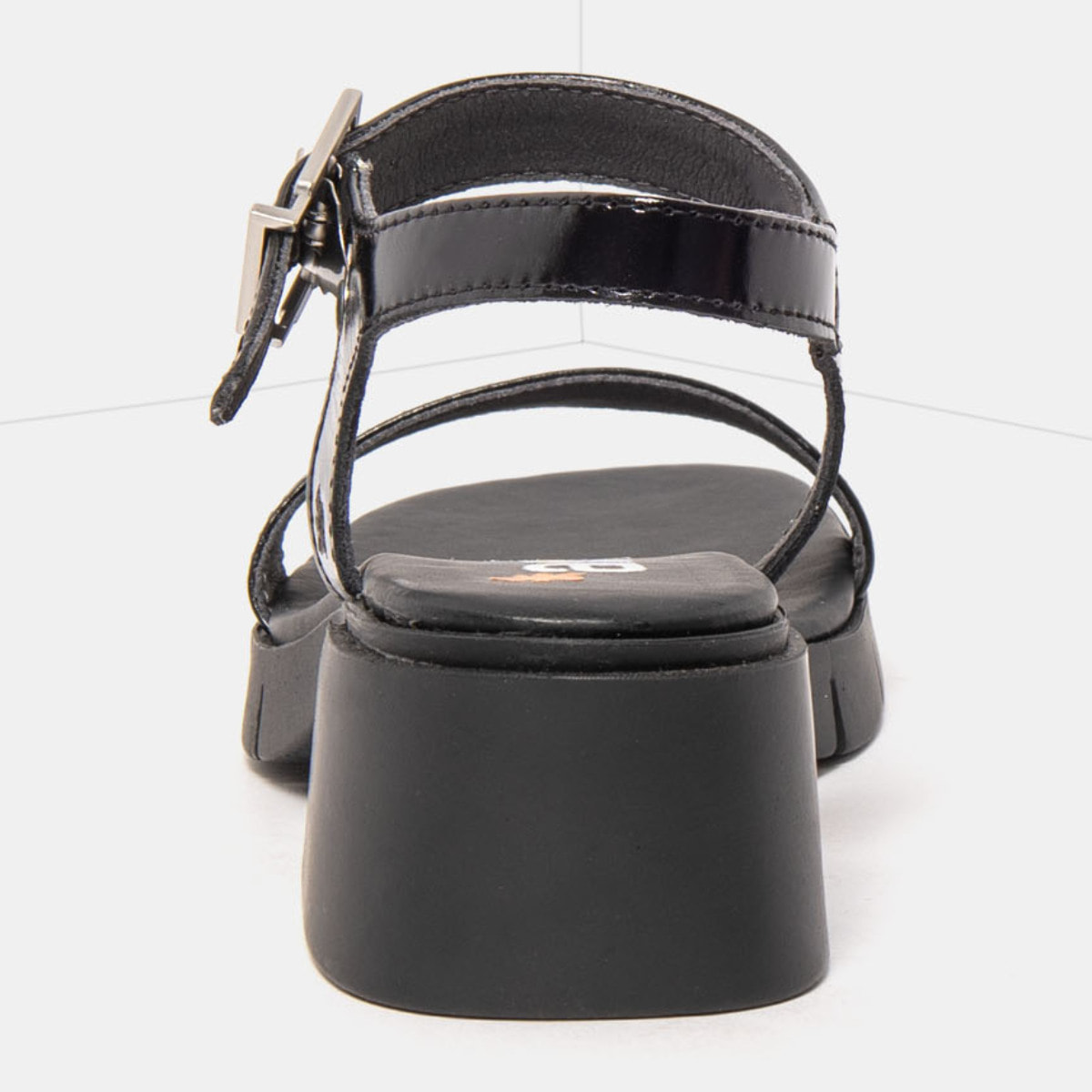 Sandalias con tacón 2060 NAPPA SHINNY BLACK / VARSOVIA color Black