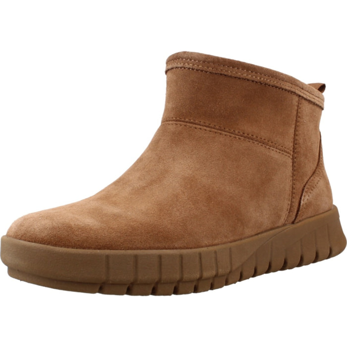 Botines Mujer de la marca GEOX  modelo D569AA 00022 MARRON