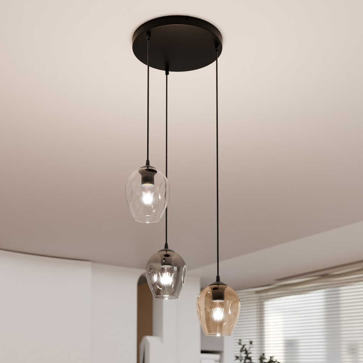 Lampada a sospensione ISTAR 3 con paralumi in vetro colorato