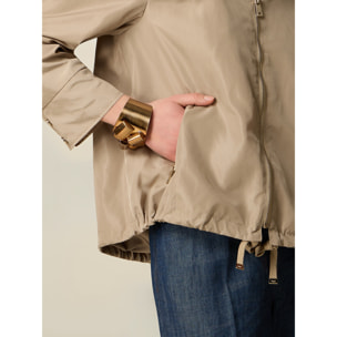 Oltre - Chaqueta de nylon con cuello fruncido - Beige