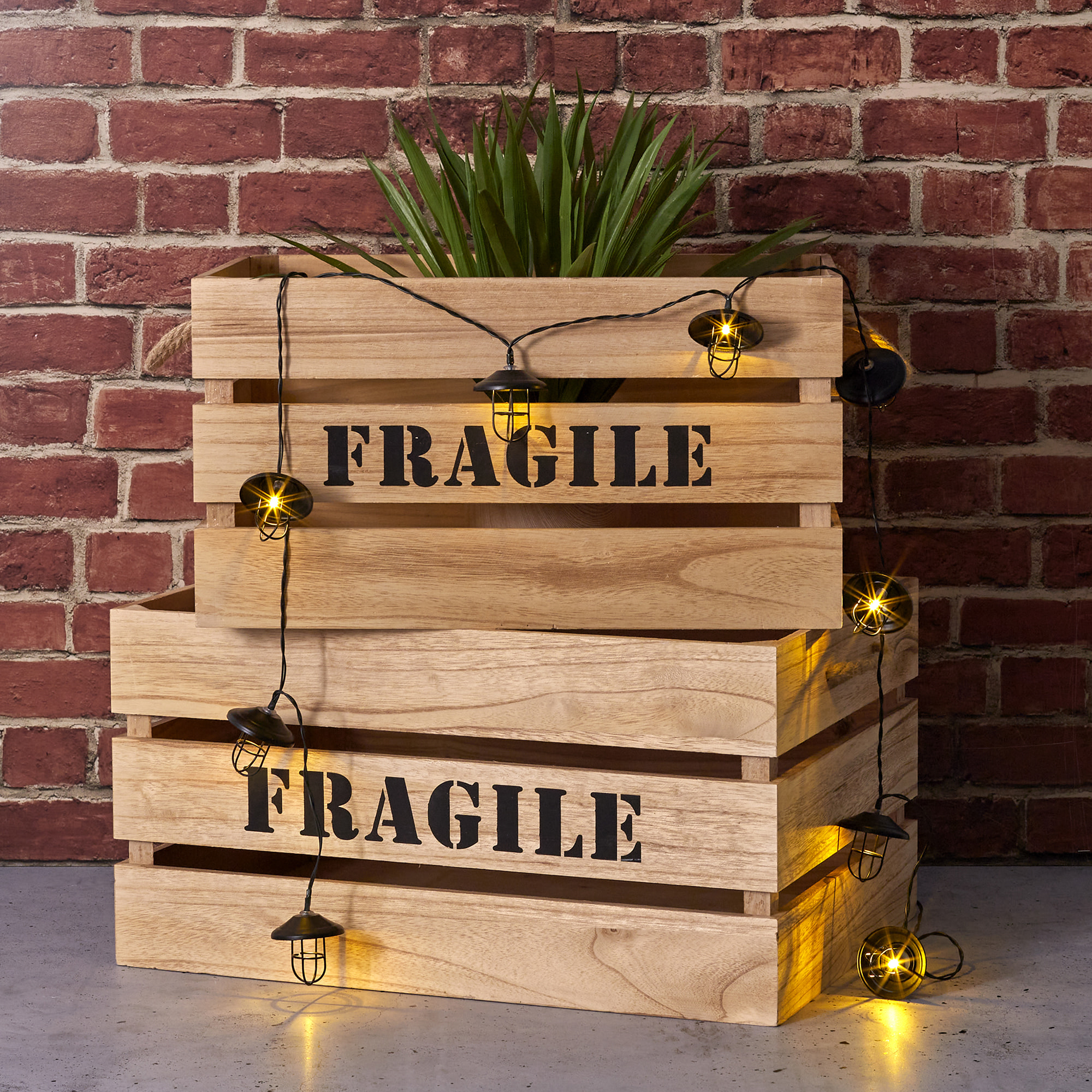 Guirlande - HOME DECO FACTORY - Lanterne Métal - 10 LED - Noir