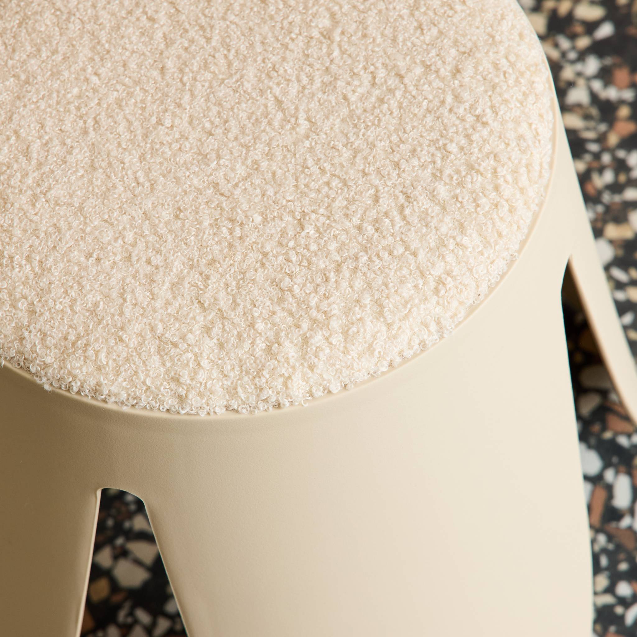 Tabouret empilable enfant bouclette texturée (lot de 2) NIKI KIDS