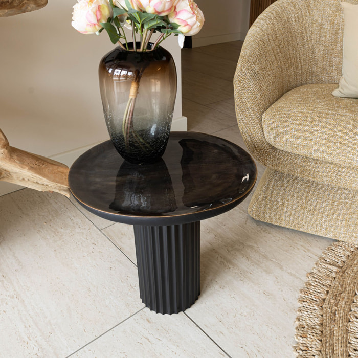 Table d'appoint en bois de manguier et pied en métal noir SÖREN