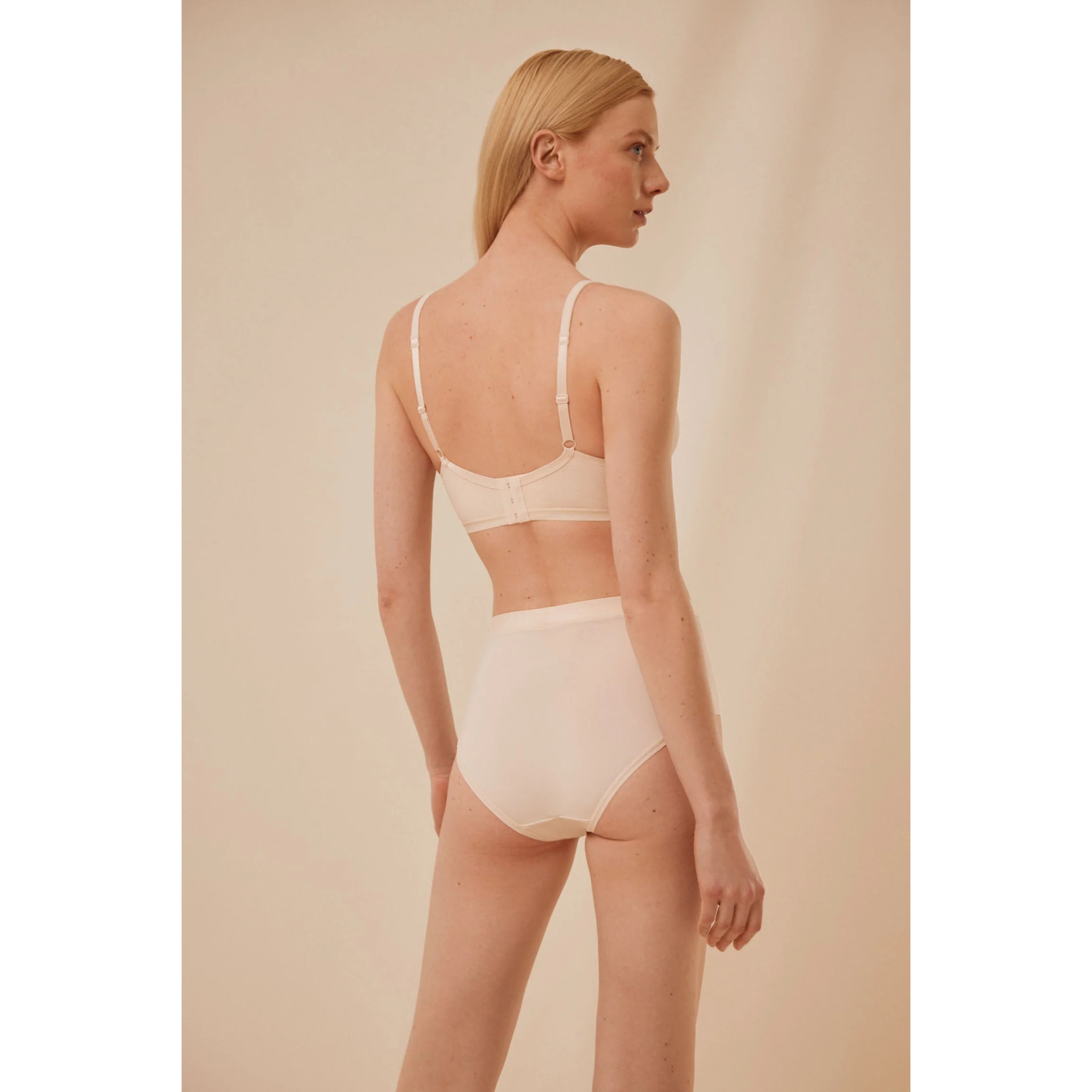 Slip avorio a vita alta