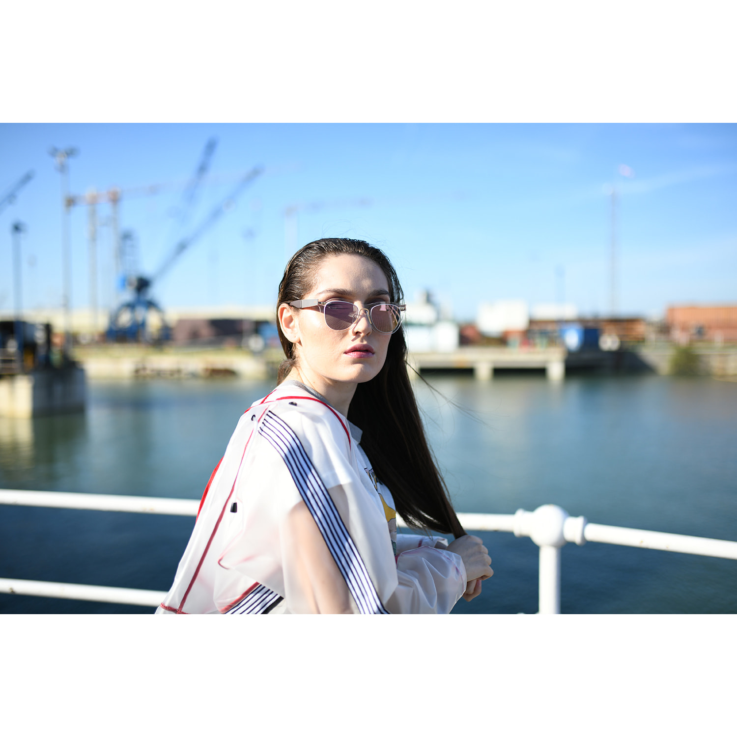 Gafas de sol OCEAN FLORENCIA - De espejo dorado con montura rosa transparente y patillas metálicas doradas
