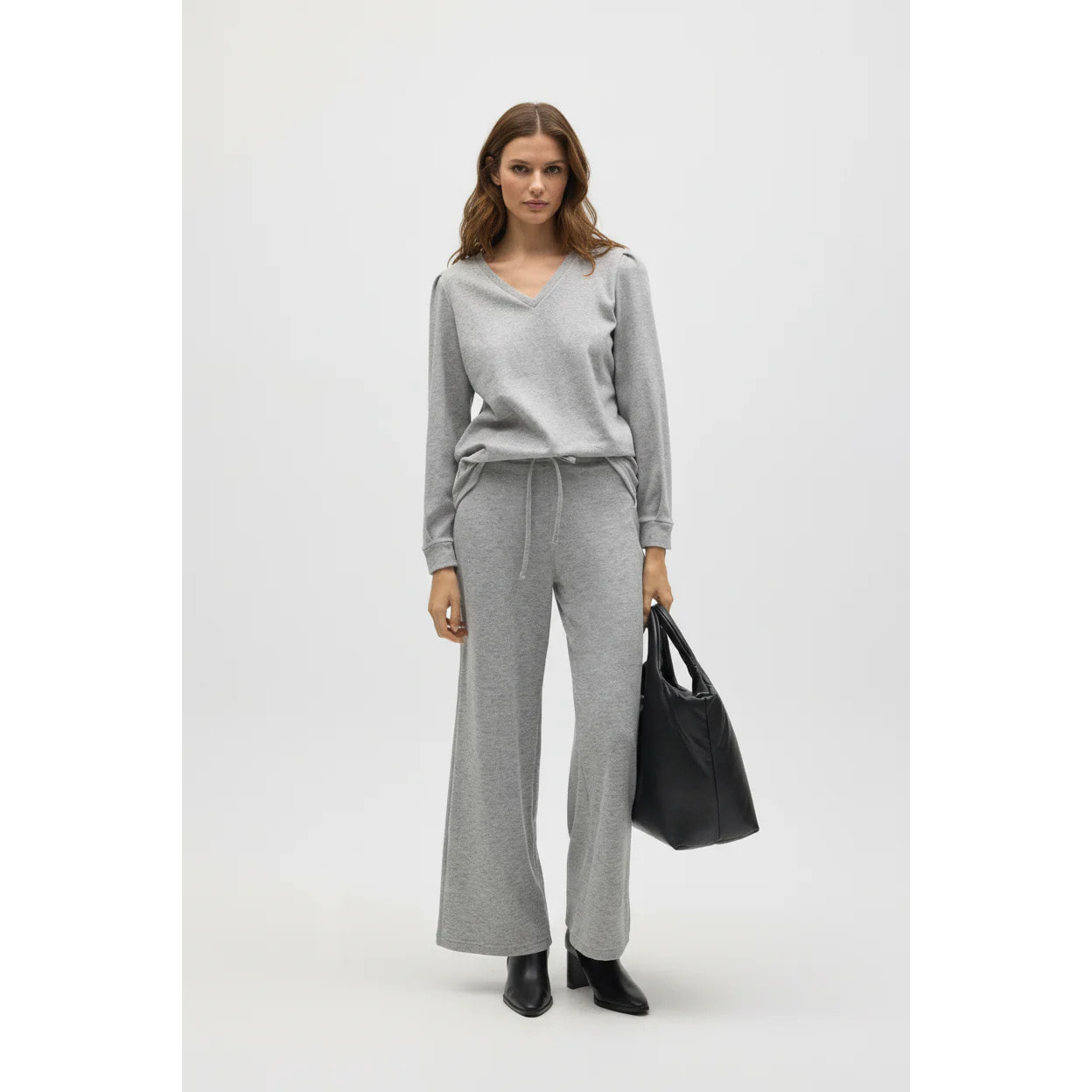 Pantaloni grigi dritti extra comodi