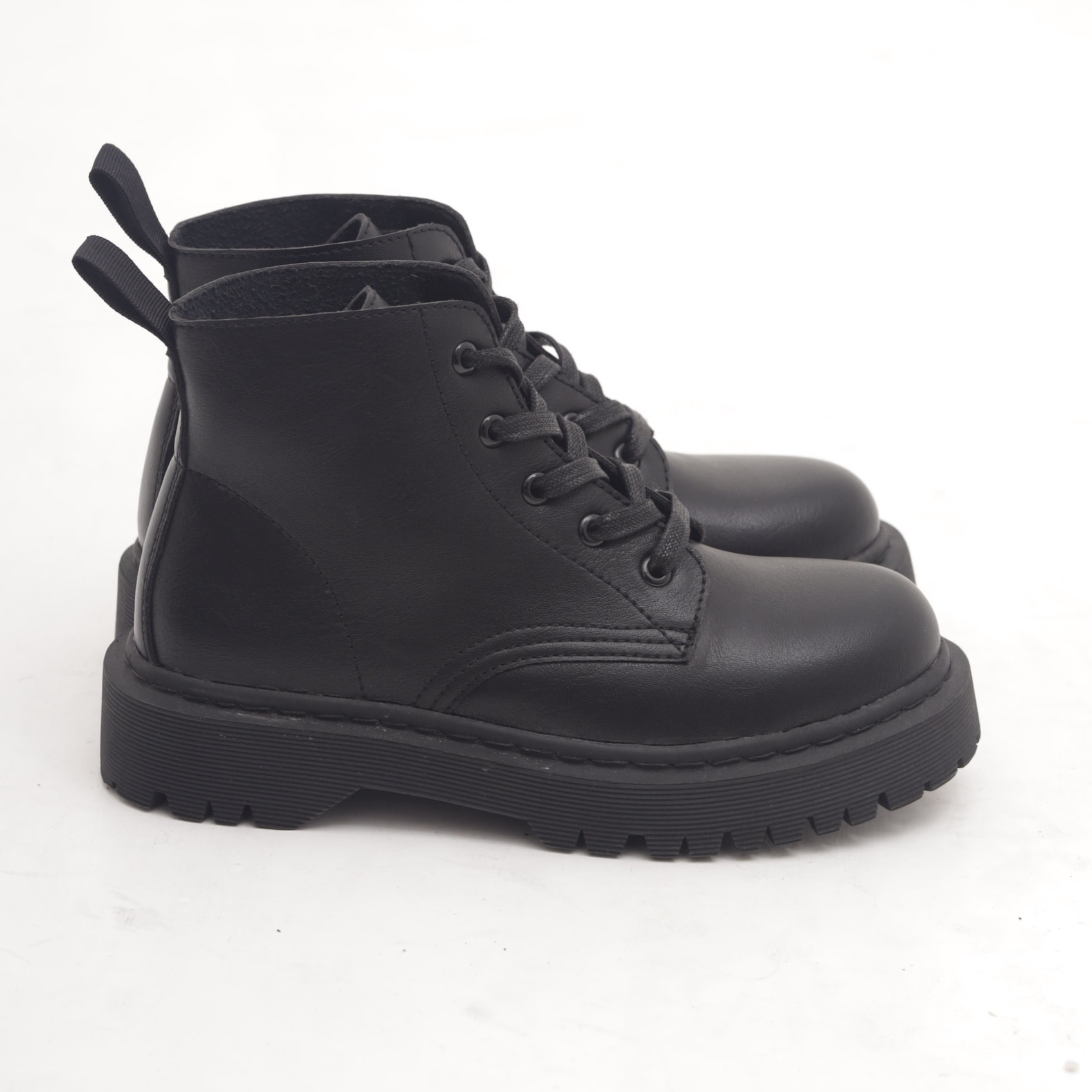 ANFIBIO BASSO 5 BUCHI NERO