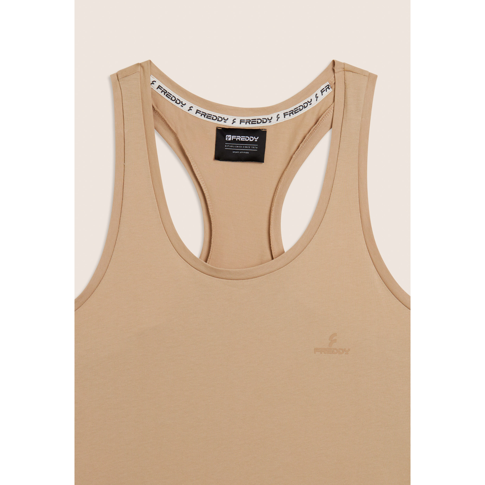 Canotta sportiva con retro a vogatore