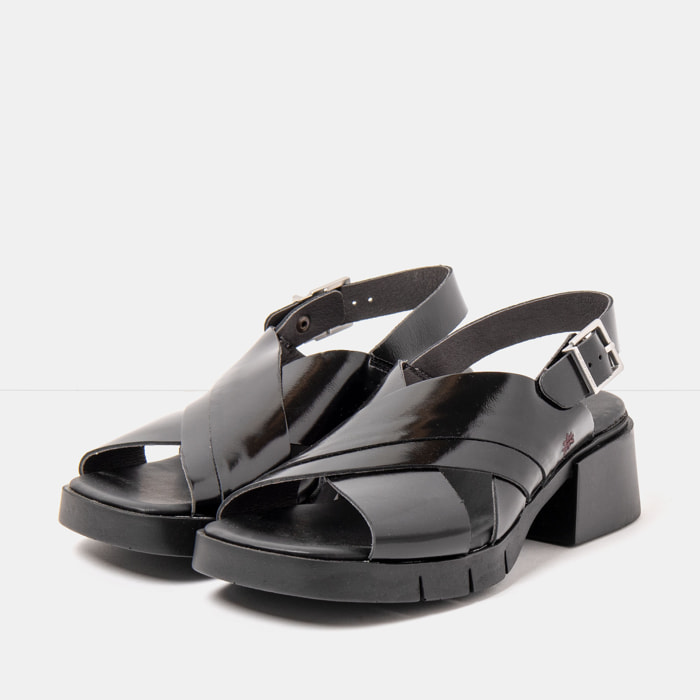 Sandalias con tacón 2063 NAPPA SHINNY BLACK / VARSOVIA color Black