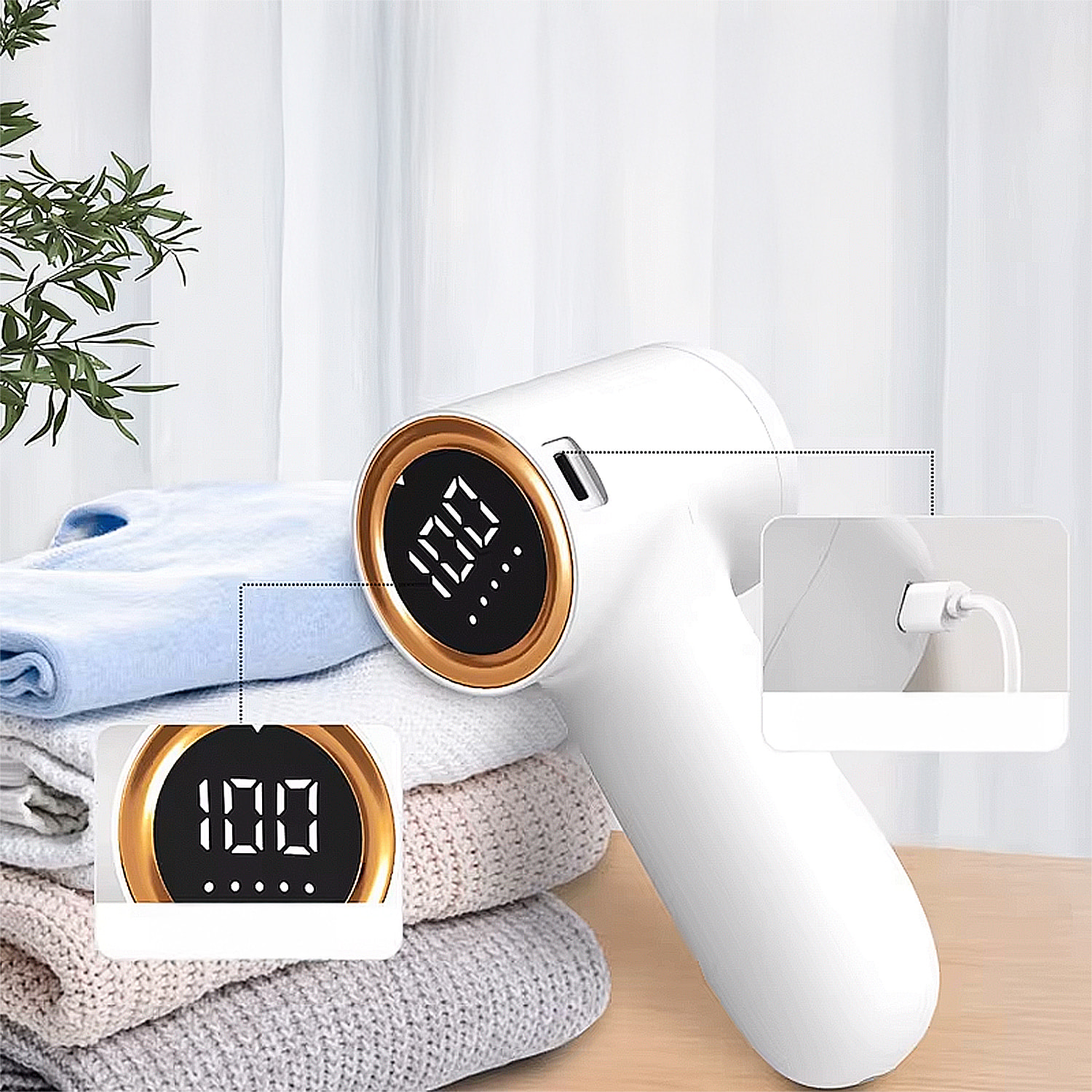 Rimuovi pelucchi compatto per la casa, con batteria integrata, schermo LED con indicazione della batteria e 5 livelli di potenza.