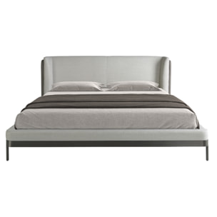 Cama Angel Cerdá de matrimonio con un cabecero y estructura en tela en gris claro y patas de acero inoxidable pulido oscurecido 218x229x105cm