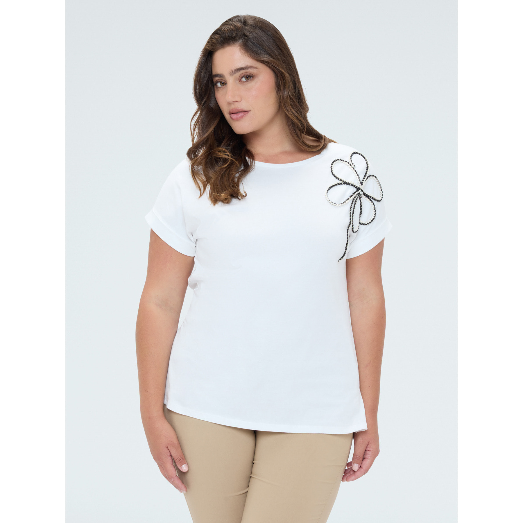 Fiorella Rubino - Camiseta de algodón con bordado floral - Blanco