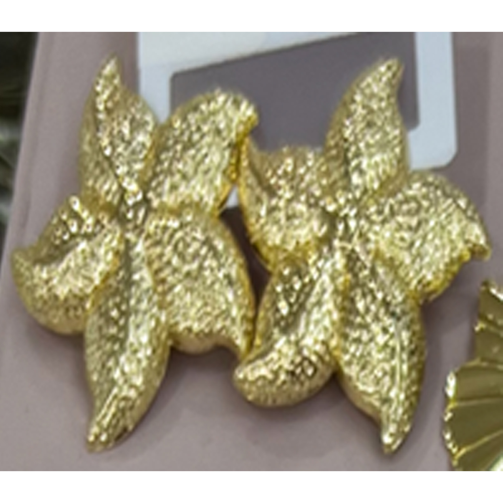 Pendientes She acabado oro amarillo 18k