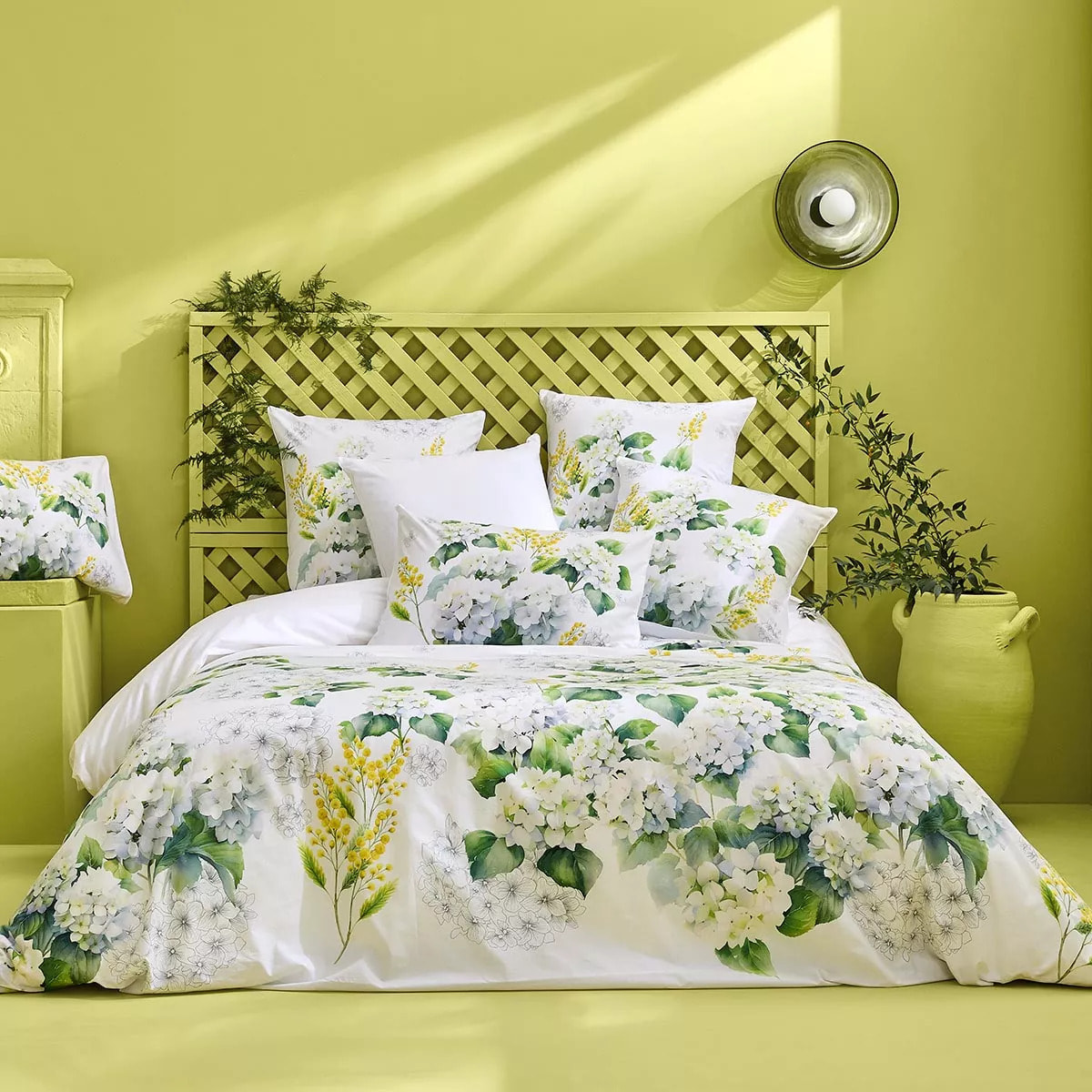 Lot h.couette +taies percale de coton imprimé blanc jaune Annabelle mimosa