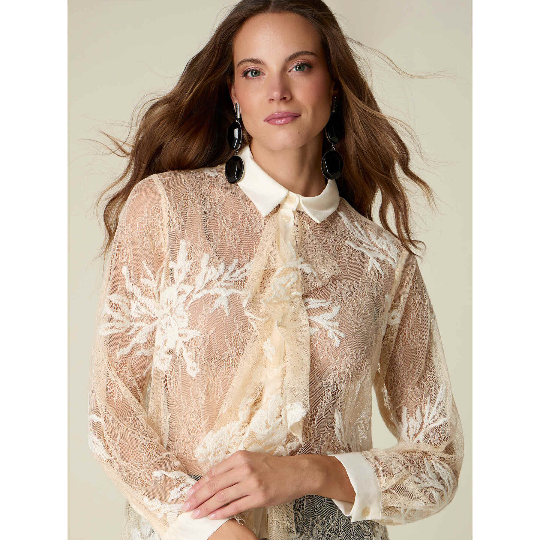 Oltre - Camicia in pizzo con volant - Bianco
