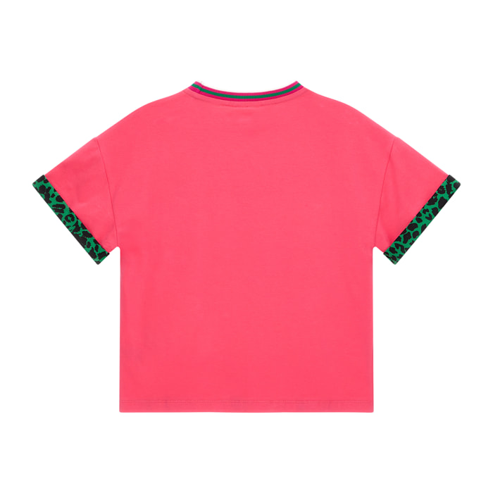 T-shirt con collo in costina e dettagli animalier