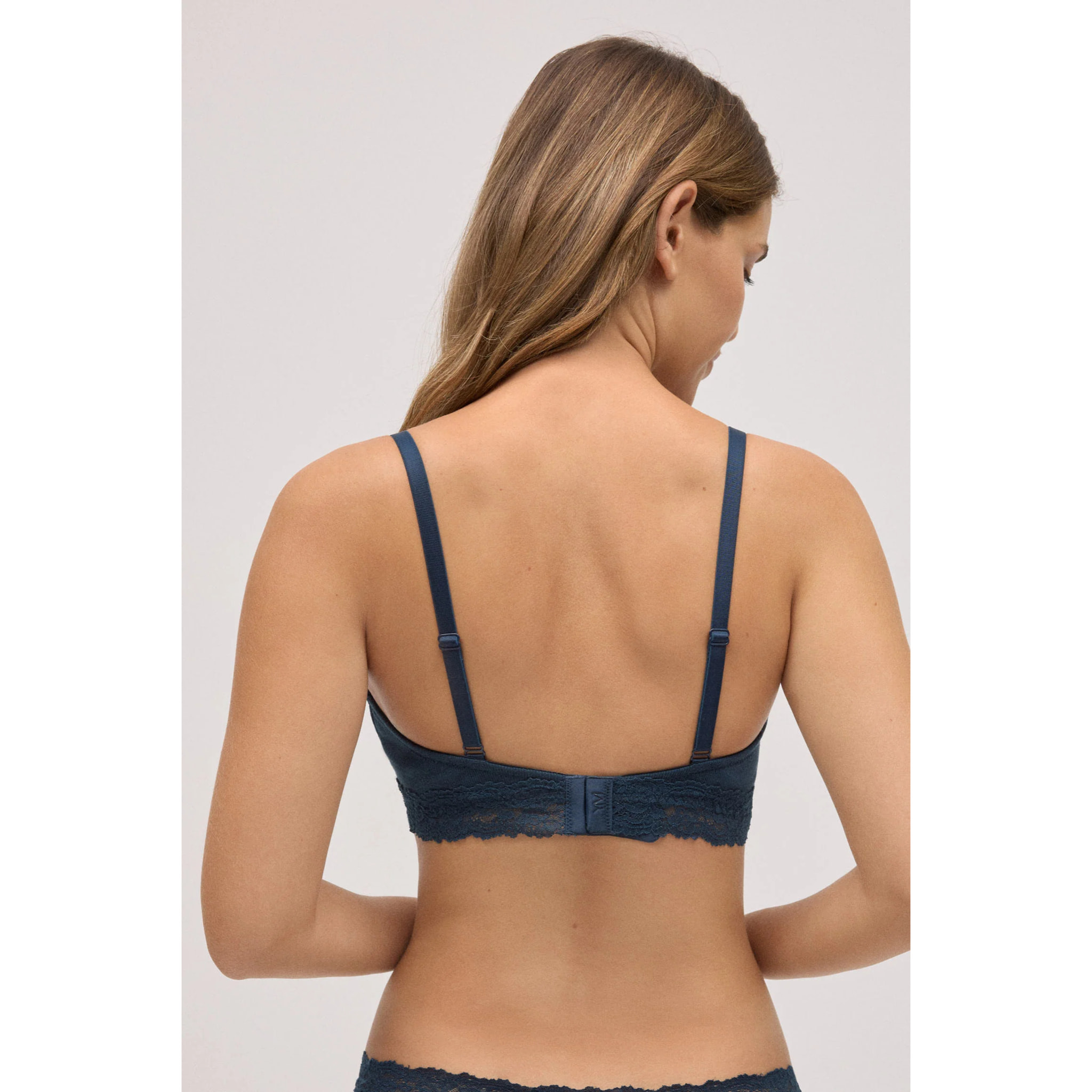 Reggiseno imbottito a coste senza ferretto con pizzo blu navy, coppa B