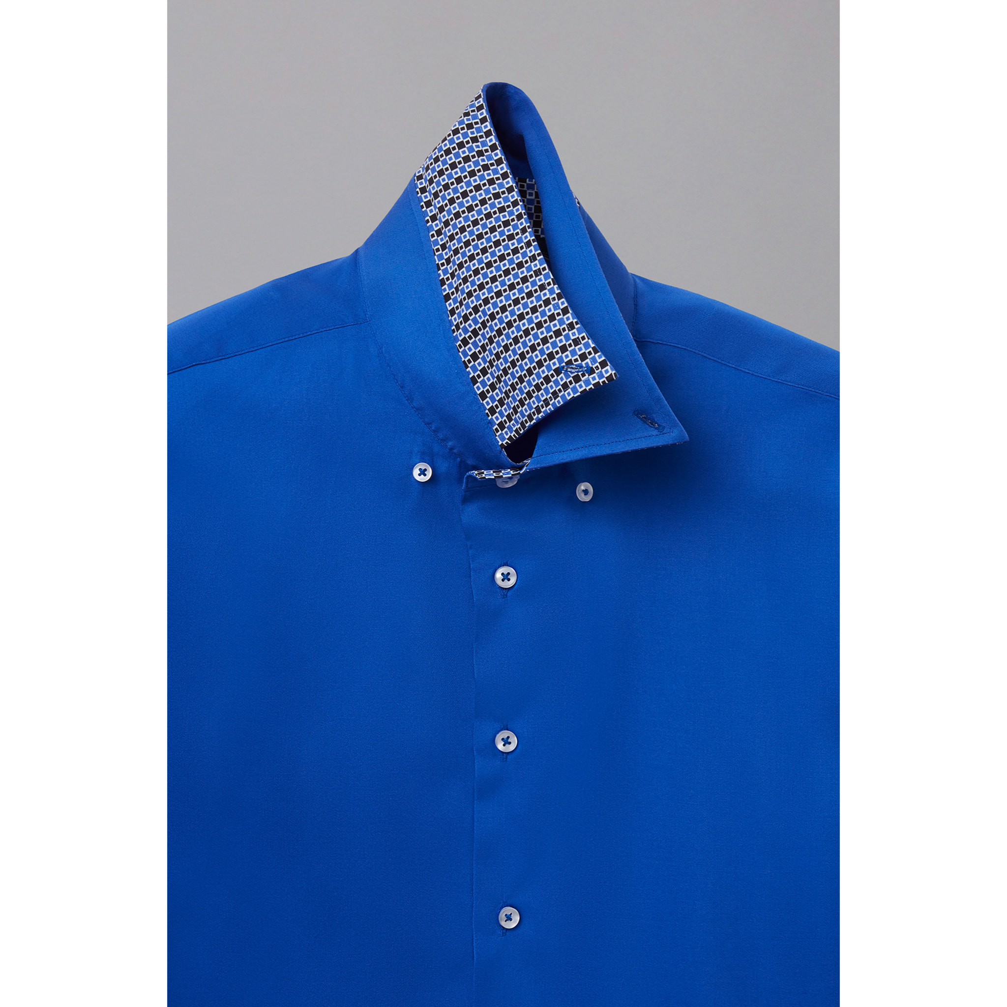 Camicia Uomo 2 Bottoni Button Down Slim Satin Unito Celeste Cadetto
