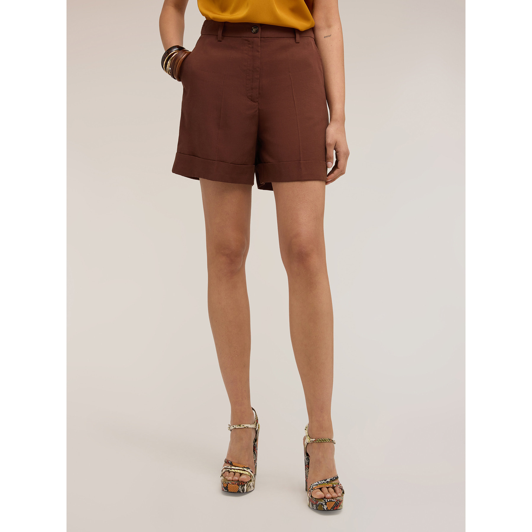 Motivi - Shorts in misto lino con risvolto - Marrone
