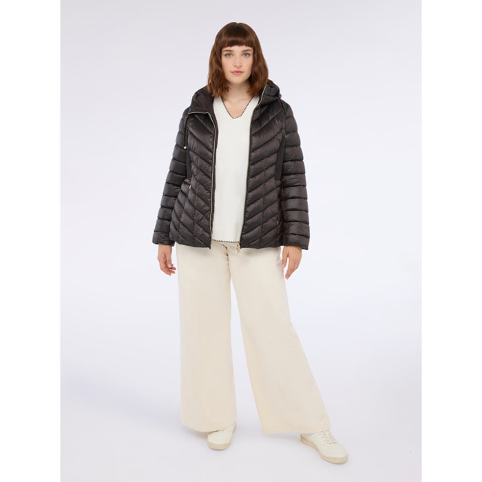 Fiorella Rubino - Piumino trapuntato con cappuccio - Marrone