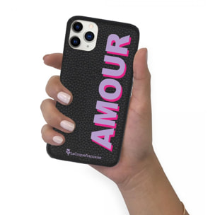 Coque iPhone 11 Pro effet cuir grainé noir Amour parme et fushia Design La Coque Francaise