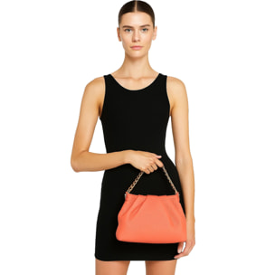 Gave Lux Borsa a tracolla