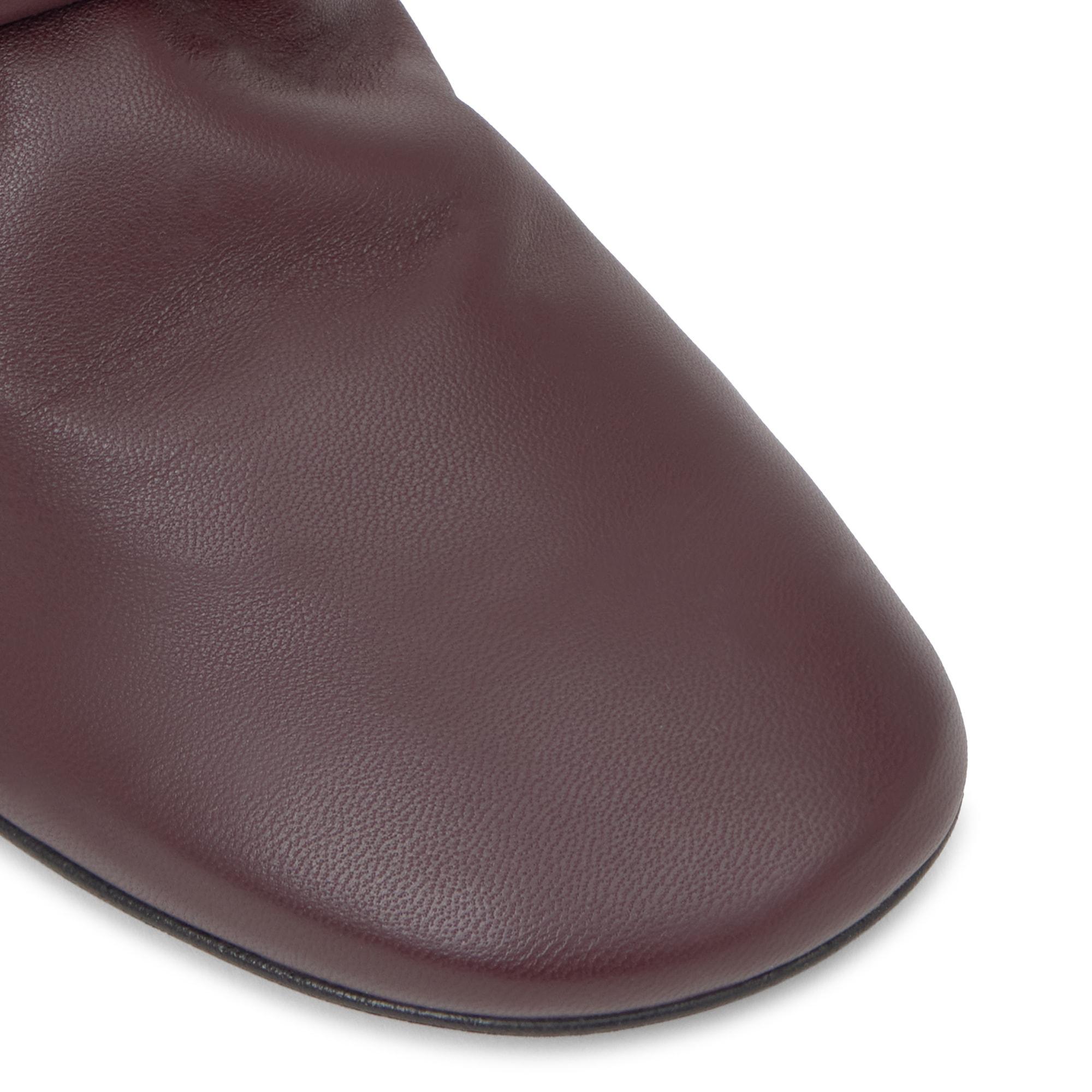 Botín de tacón Alegra en napa con cierre de cremallera