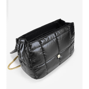 Bolso acolchado negro metalizado con solapa y cadena