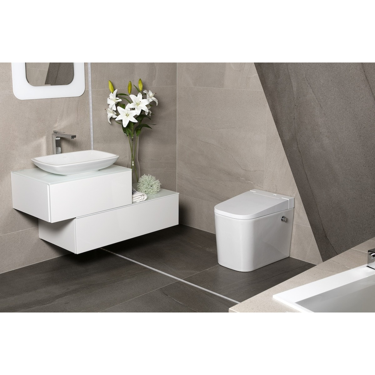 OptimFlush WC hybride avec réservoir intégré et abattant frein de chute (SATOFSHFS2)