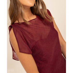 Vestido corto de manga corta con falda de vuelo