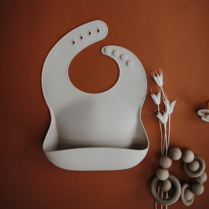 Mushie Babero Silicona Solid