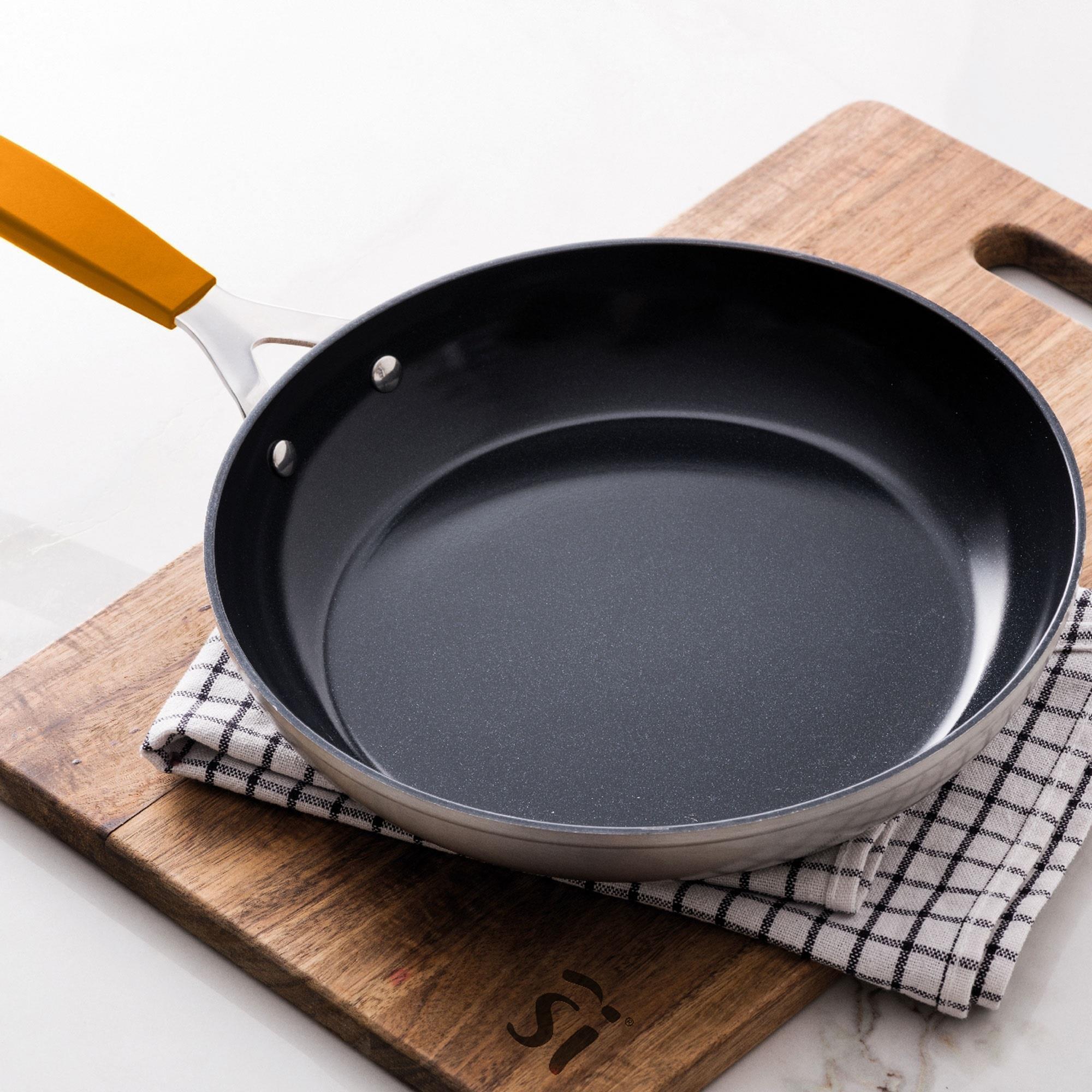 Juego de 2 Sartenes Ø16Ø28cm + Asador cuadrado 28x28cm en aluminio forjado para inducción COMPACT San Ignacio